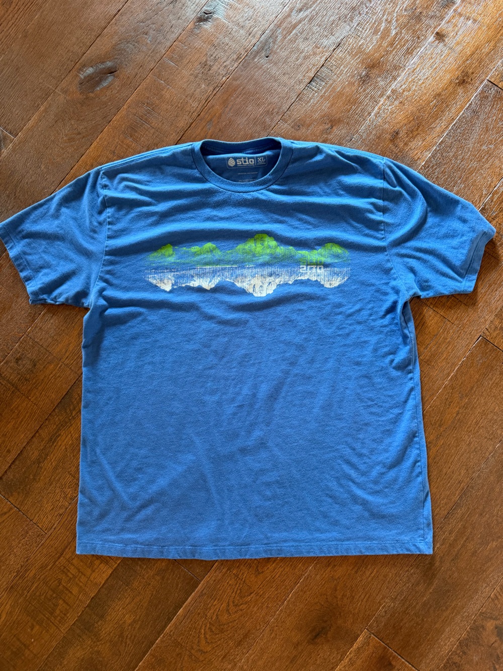 Men’s Stio Cotton Blend Tee Shirt T-Shirt Blue Mountains XL